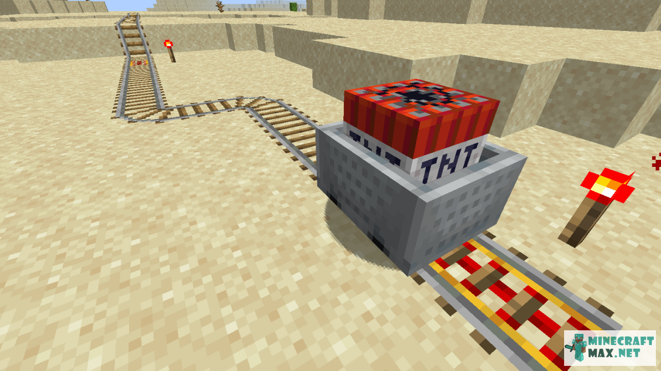 Minecart with TNT in Minecraft | Screenshot 1