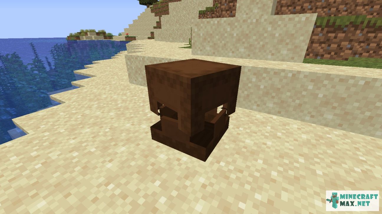 Brown Shulker Box in Minecraft | Screenshot 1