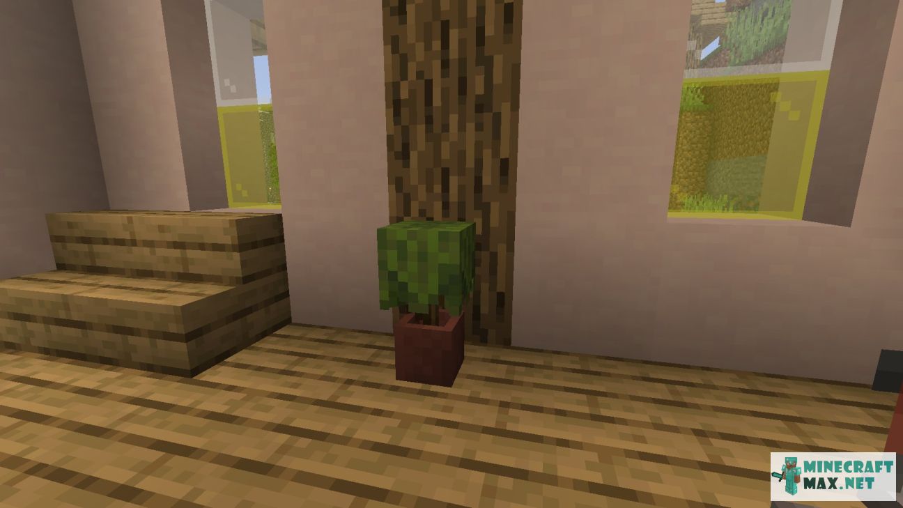 Potted Azalea in Minecraft | Screenshot 1