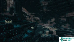 Deep Dark in Minecraft