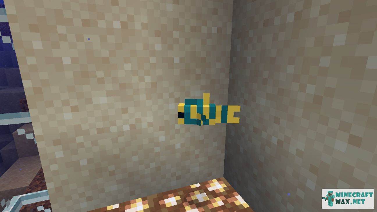 Yellowtail Parrotfish in Minecraft | Screenshot 1