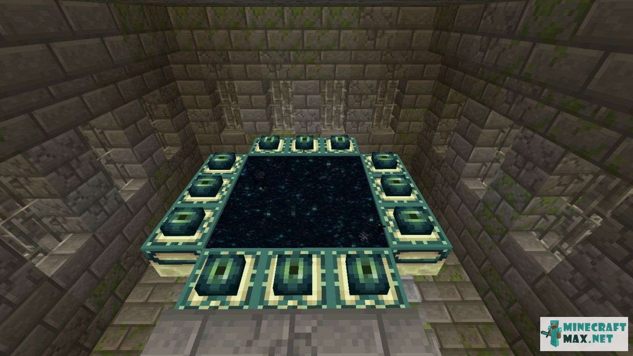 End Portal Frame in Minecraft | Screenshot 2