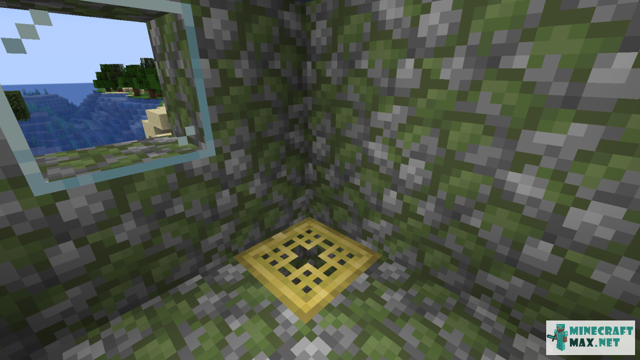 Bamboo Trapdoor in Minecraft | Screenshot 1