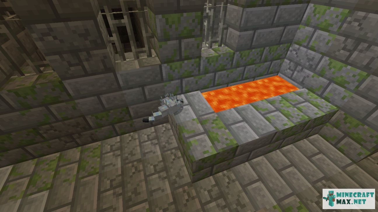 Infested Stone Bricks in Minecraft | Screenshot 2