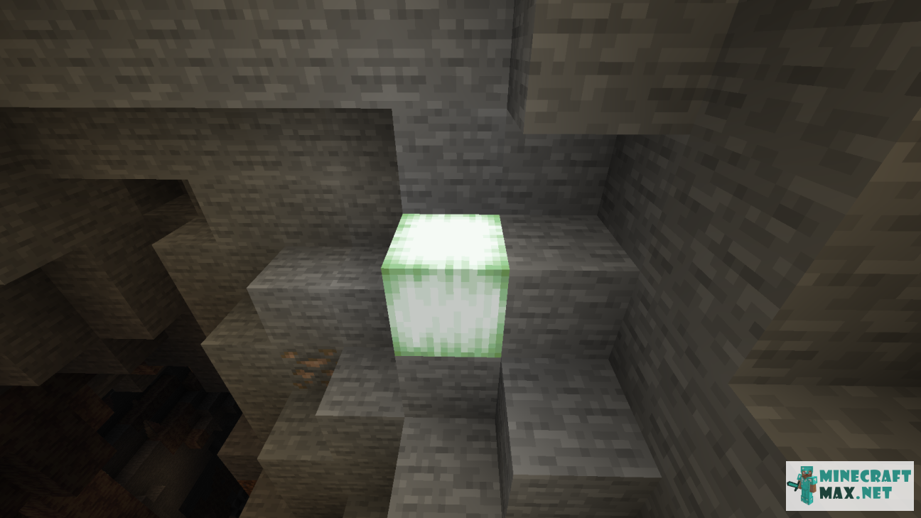 Verdant Froglight in Minecraft | Screenshot 1